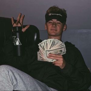 Meet your Posher, Jack